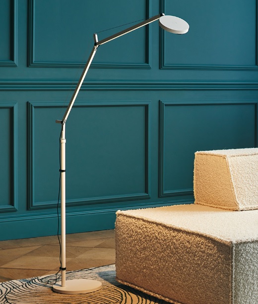 DEMETRA SOPORTE EN TIERRA F BLANCO ARTEMIDE.