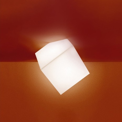 APLIQUE EDGE PARETE/SOFITTO 21 ARTEMIDE.