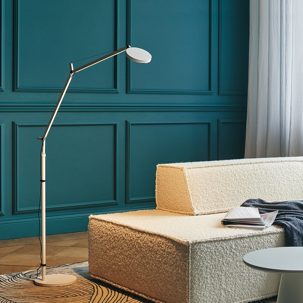 LAMPARA DE PIE LED 8W DEMETRA ARTEMIDE.