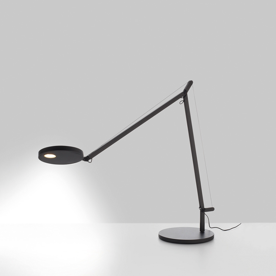 LAMPARA DE MESA LED 8W DEMETRA ARTEMIDE.