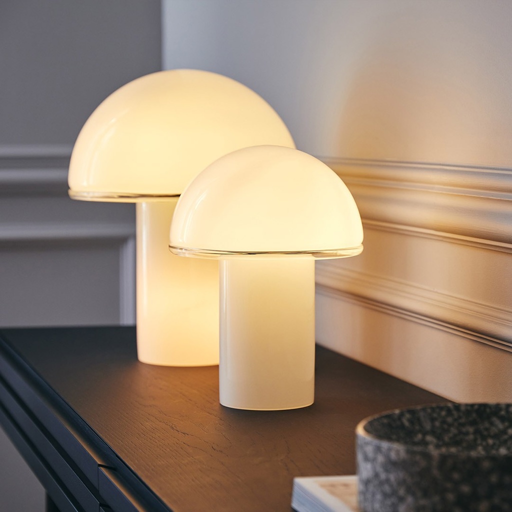 LAMPARA DE MESA ONFALE T MEDIO ARTEMIDE.