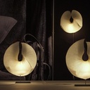 LAMPARA DE MESA YORUBA ROSE. INGO MAURER