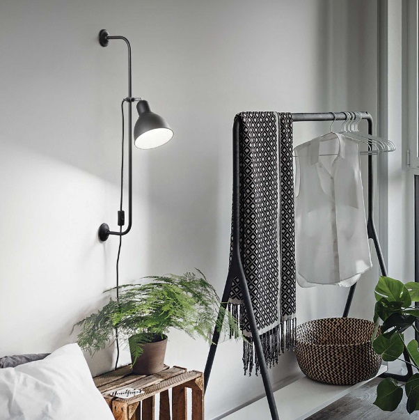 SHOWER AP1 TRIOS LIGHTING.