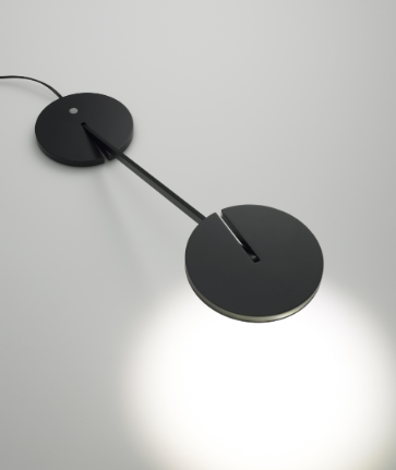 ITIS TAVOLO NEGRO 5W LED 3000K ARTEMIDE.