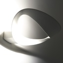 APLIQUE PARED MESMERI PARETE LED ARTEMIDE.