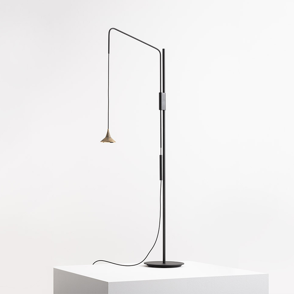 LAMPARA DE PIE UNTERLINDEN ARTEMIDE