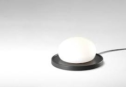 LAMPARA DE MESA BOLITA UMBRA 6,5W MARSET.